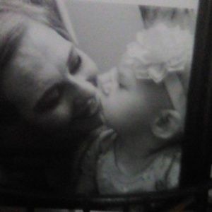 Meet your Posher, Holly